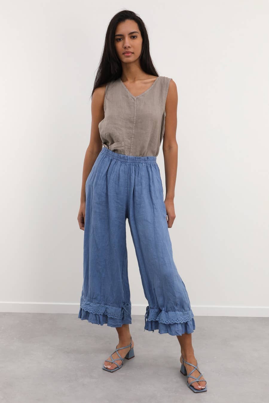 Eyelet Linen Bloomers