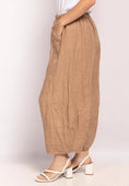 Load image into Gallery viewer, Linen Pants in Camel
