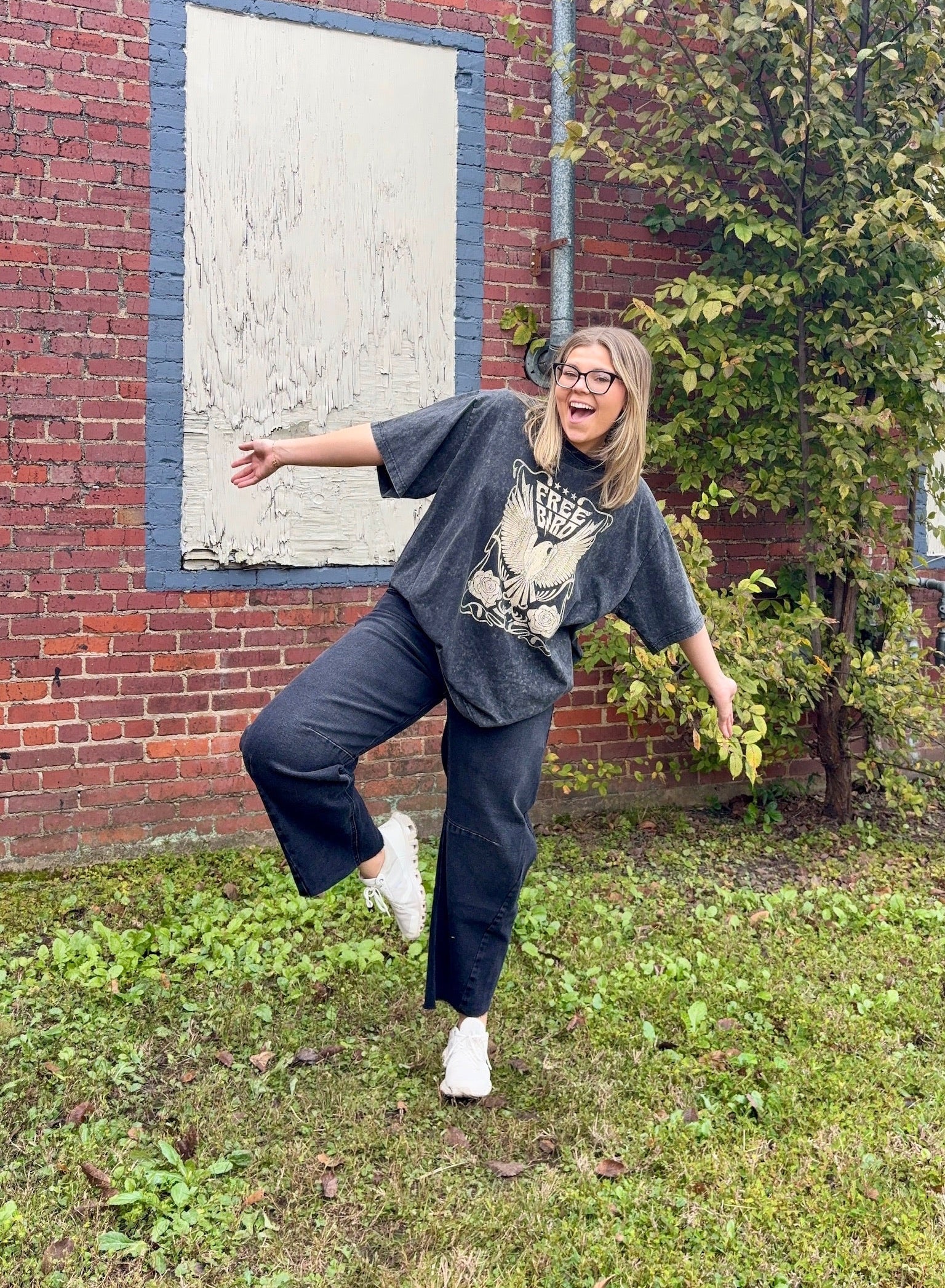 The Seam Barrel Jean by Just Black Denim in Washed Black