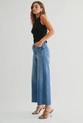Load image into Gallery viewer, Scissor Cut Cropped Wide Leg Jean in Med - Just Black Denim
