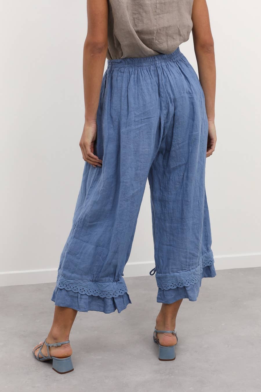 Eyelet Linen Bloomers