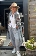 Load image into Gallery viewer, 3536 PLUS SIZE TROUSER 100% LINEN
