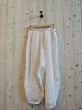 Load image into Gallery viewer, Ref-41482 BALLOON-STYLE PANTS 100% LINEN
