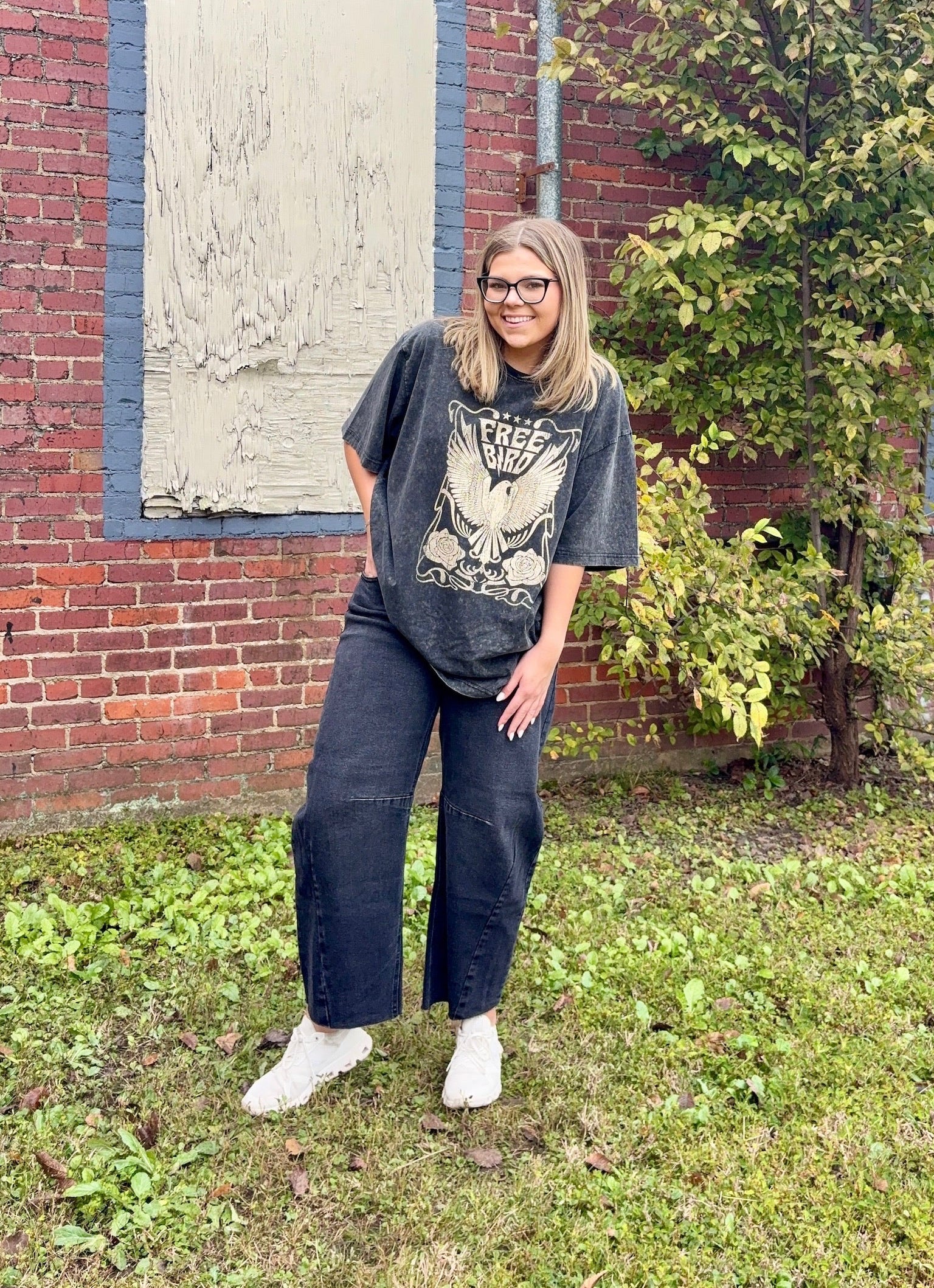 The Seam Barrel Jean by Just Black Denim in Washed Black