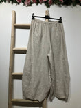 Load image into Gallery viewer, LINEN PANTS. 75096/8414 BOHEMIA
