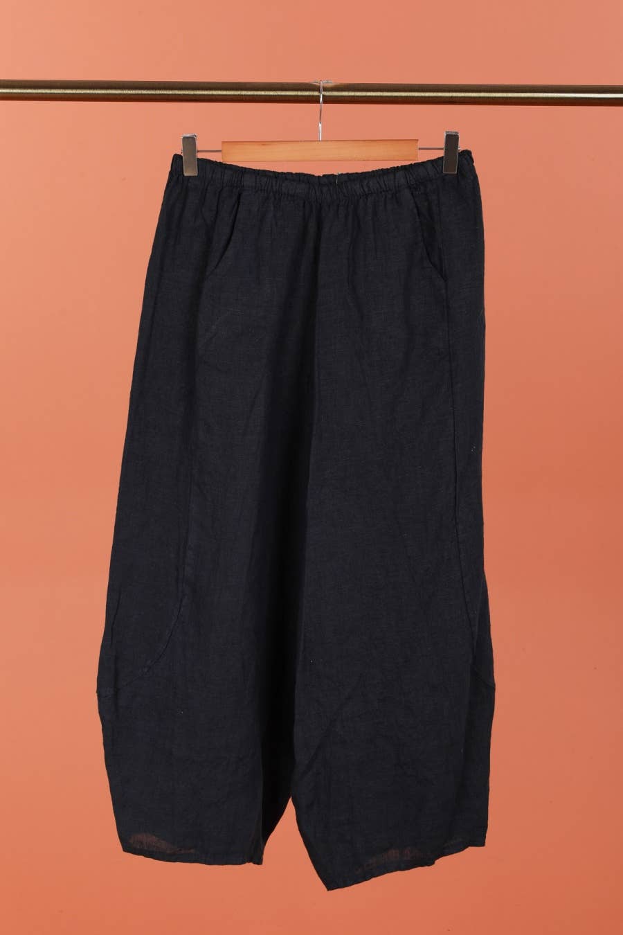 Linen Pants in Black