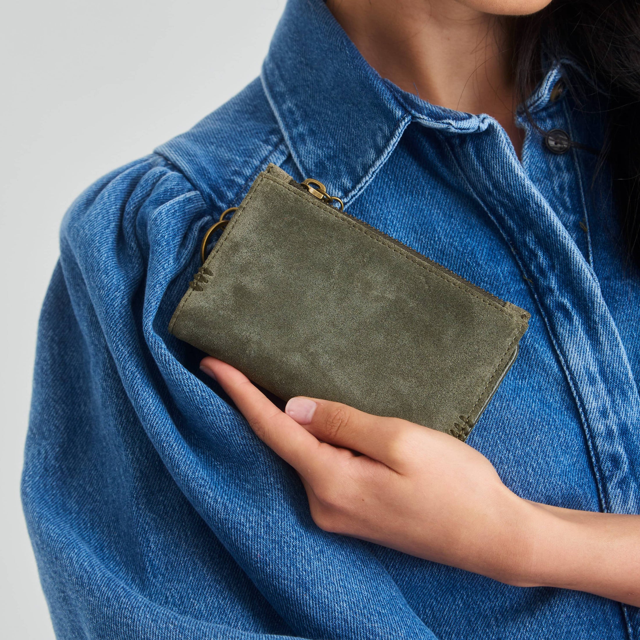 Encino Essential Wallet - Leather - Moss Suede