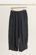 Load image into Gallery viewer, 3536 PLUS SIZE TROUSER 100% LINEN

